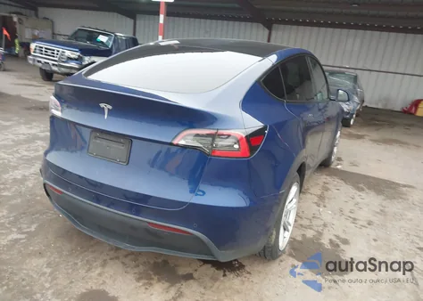 2021 Tesla Model Y Standard Range Rear-Wheel Drive from USA, damaged, VIN 5YJYGDED2MF109634